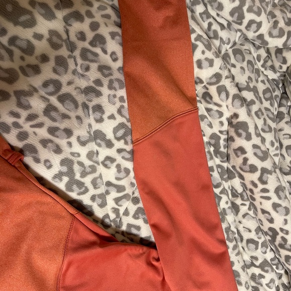 The north face zip up - Picture 3 of 11